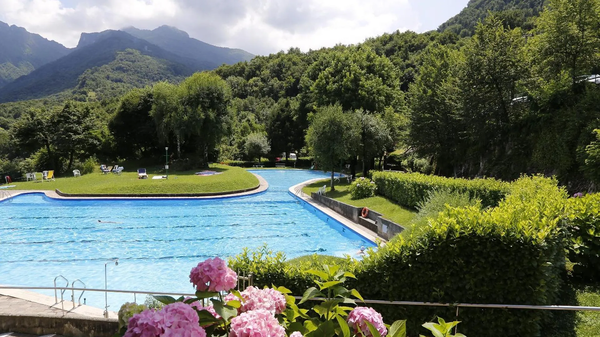 Como Lake Kosmopolitan Valbrona Holiday home
